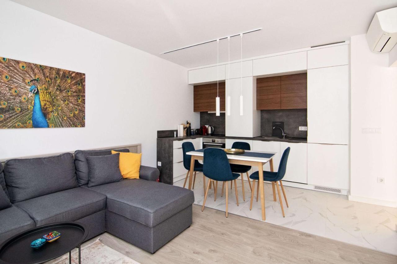 Luxury City Center Two Bedroom Apartment Close To Beach Варна Экстерьер фото
